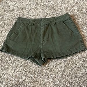 Forever 21 women’s army green jean shorts, size 29